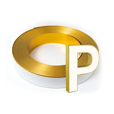 Stylowa czapka z napisem "Channel Letter Trim Cap" z aluminiowym czapkiem "Trim Cap" idealna do znaków zewnętrznych