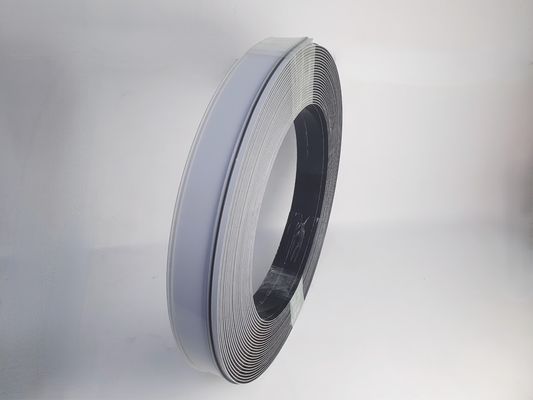 Aluminiowy kanał do tworzenia zwojów literowych