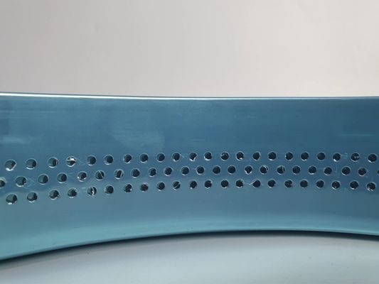 Wykonanie znaków litery kanału LED z Channelume Aluminium 0,4 mm-0,5 mm grubość