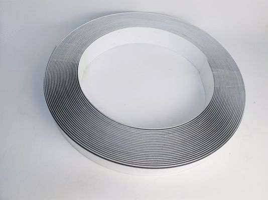 Kolorowy materiał literowy bez obróbki literowej z projektem krawędzi i źródłem światła LED